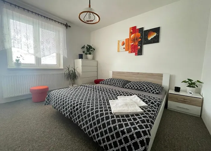 Friendly House In *